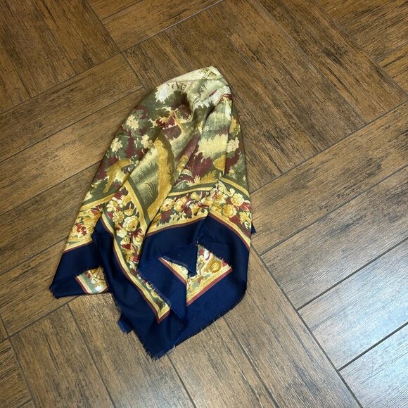 Vintage 90s Tapestry Look Large 46" Square Challis Scarf - Picture 4 of 9